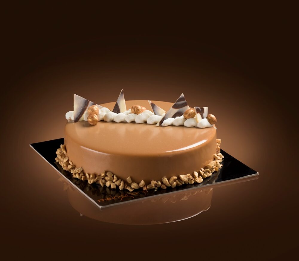 TORTA GLASSATA <br>AL CARAMELLO