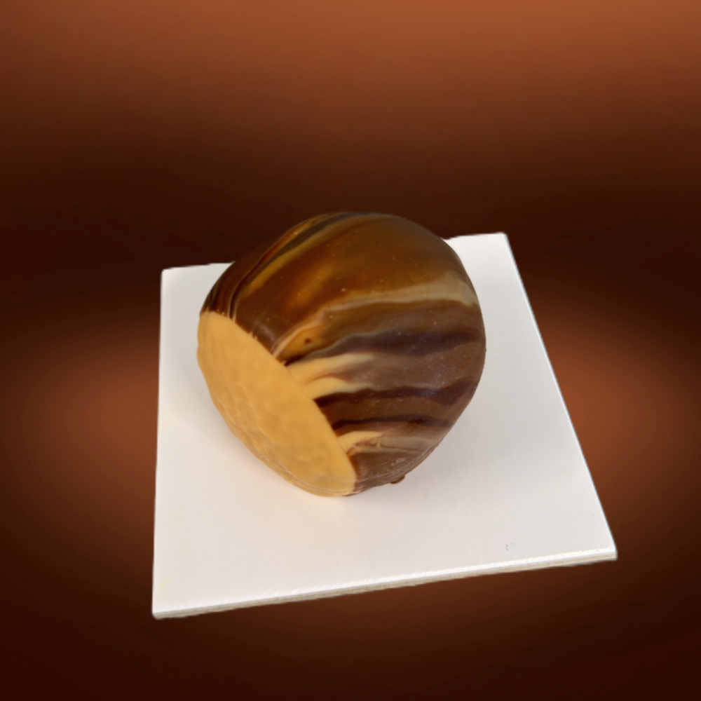 FRUTTA REALISTICA <br>NOCCIOLA